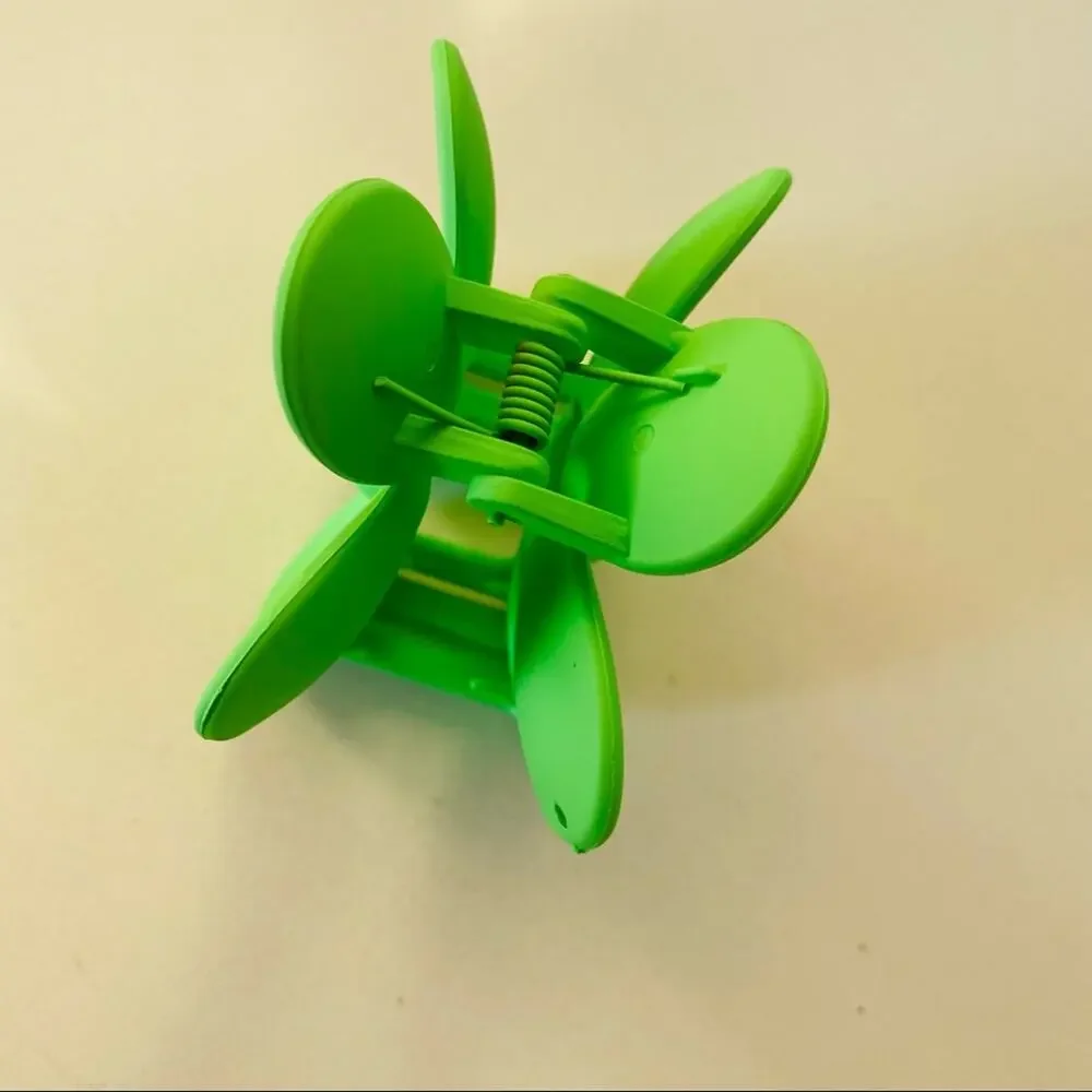 NEW FREE PEOPLE Lime Green Neon Daisy Flower Claw Clip Hair Retro Oversized Updo